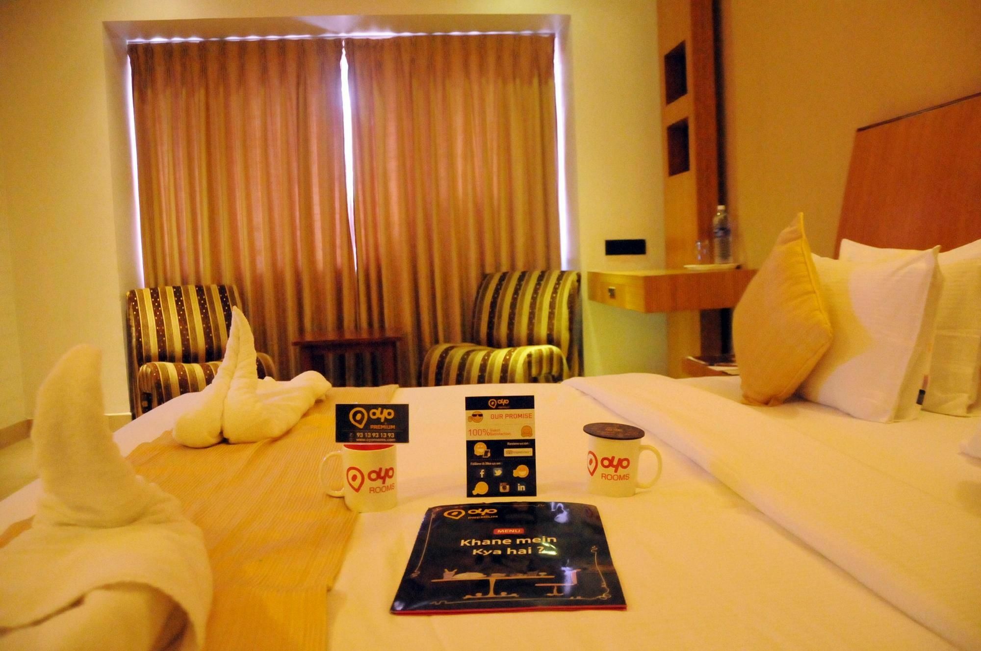 The Castello Residency Hotell Coimbatore Exteriör bild
